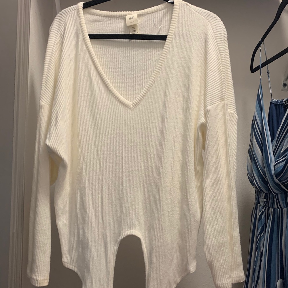 White h&m sweater
